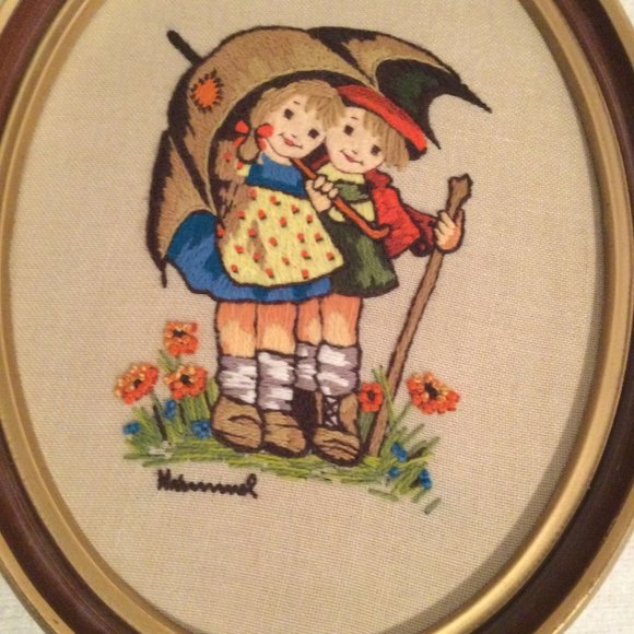 Pair vintage Hummel Crewel embroidery oval frame wall hanging children umbrella - Picture 9 of 11